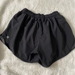 Lululemon hotty hot shorts